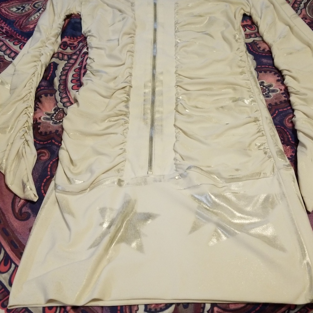 Dress - Picture 2 of 5